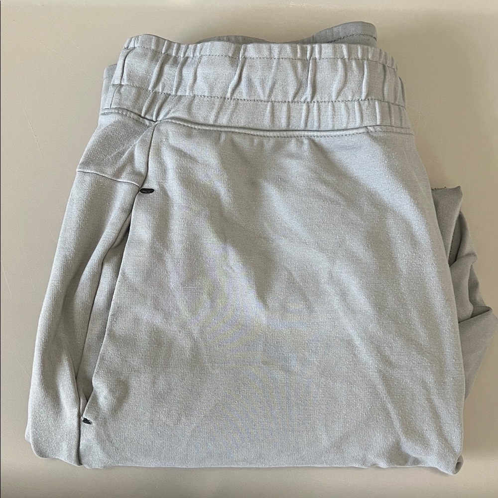 Nike Tech Pant Joggers Gray Size Large *Flaw